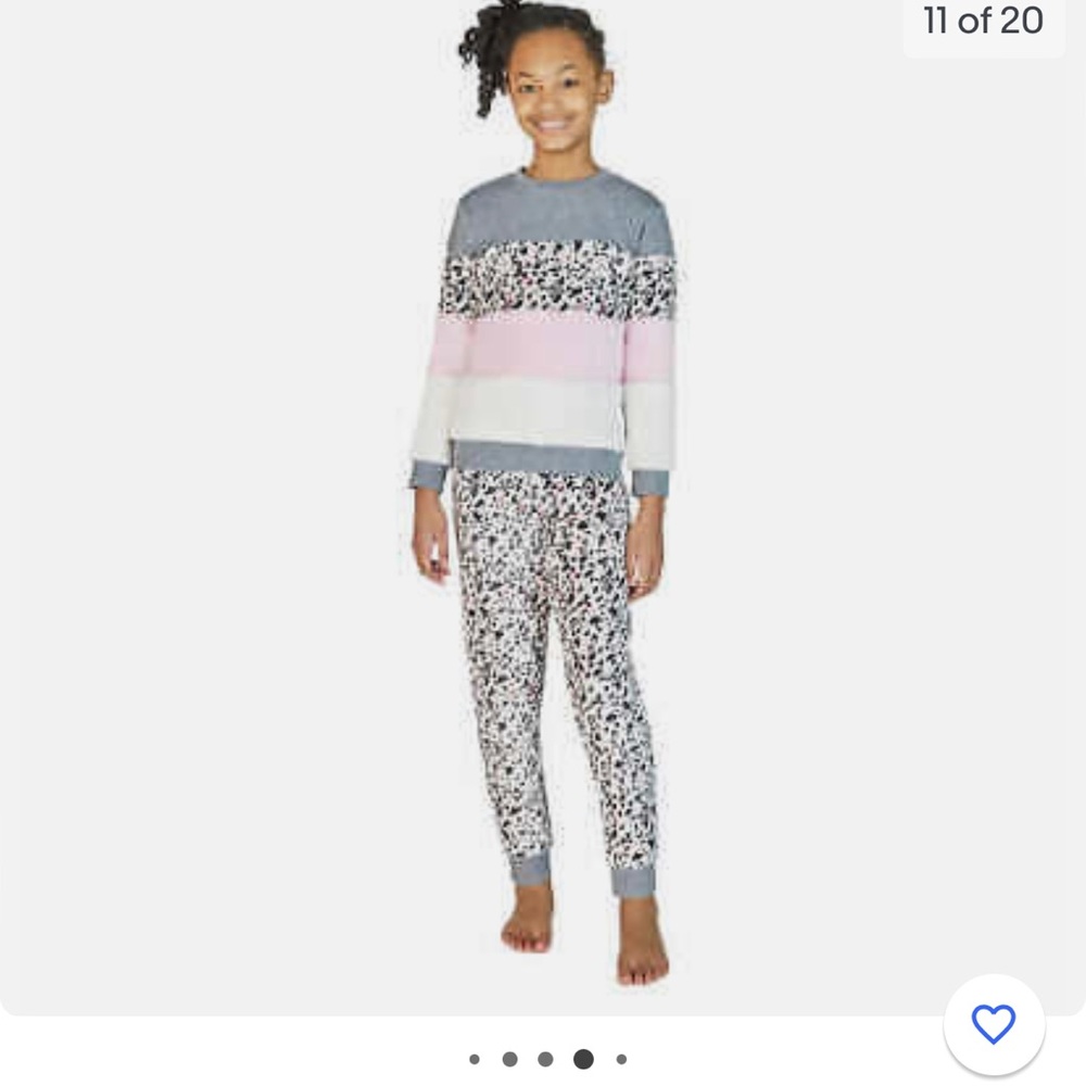 🌟 NWOT BCBG Girls Youth 3-piece Plush Set Size XS 5/6